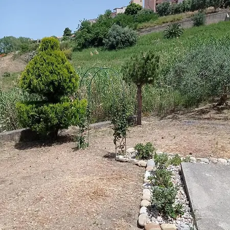 Villa Belvedere Campofelice Di Roccella Exterior photo